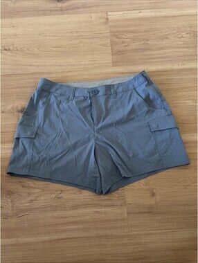 World Wide Sportsman Womens Fishing Shorts Size 12 Gray